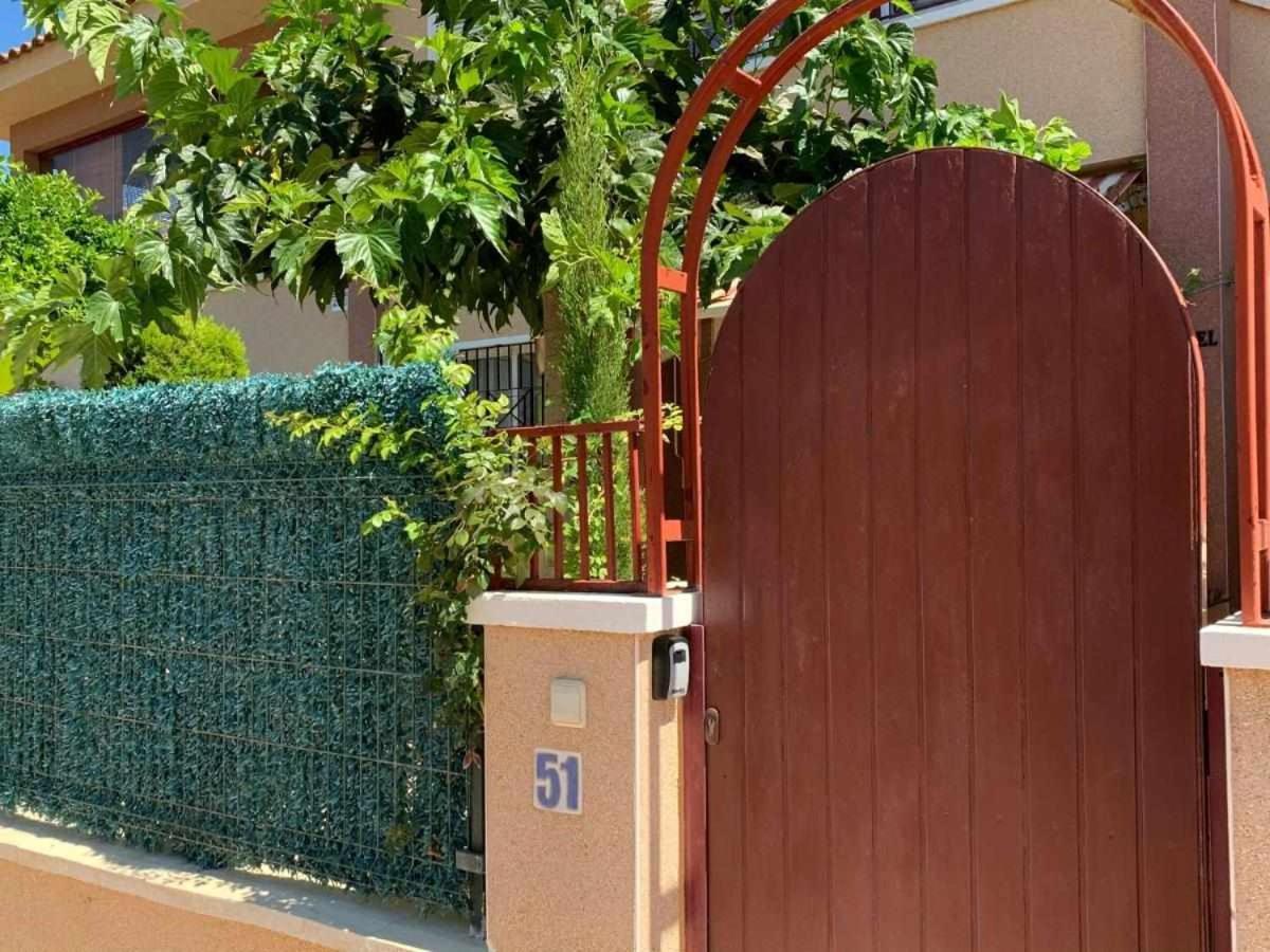 Private Garden In Novamar 5 Appartement Puerto Marino