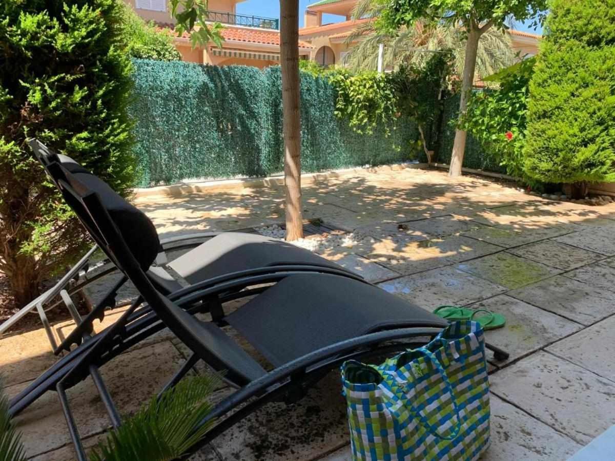 Private Garden In Novamar 5 Appartement
